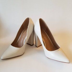 NEVER WORN 6.5 Madden Girl  Symboll Pumps